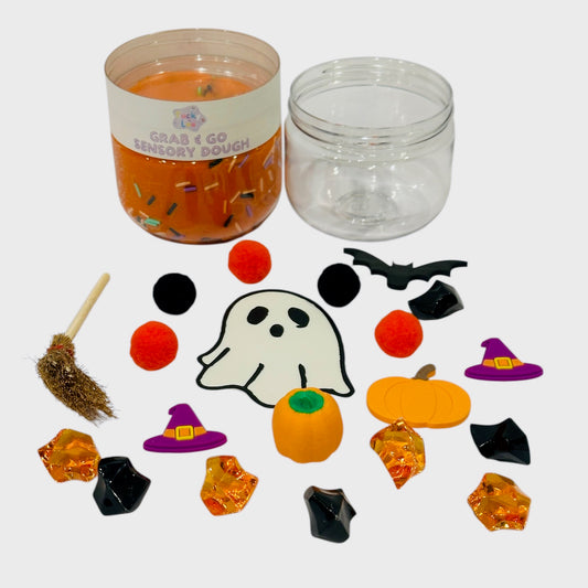 The Halloween Grab & Go Playdough Jar